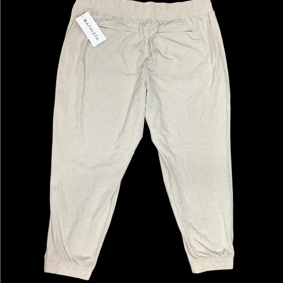 Women’s Athleta 22 Brooklyn Comfortable Joggers Pants Beige Ankle Stretch NWT - Picture 7 of 16